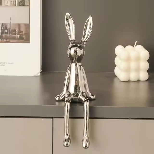 GoldenBunny – Niedliche goldene Hasen-Skulptur